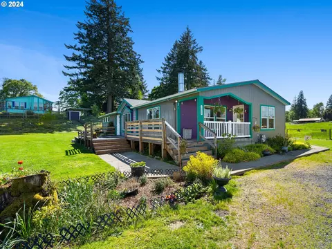 12008 S Emerson Rd, Canby, OR 97013