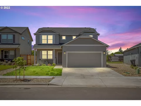 1364 Tirion Ave, Eugene, OR 97404