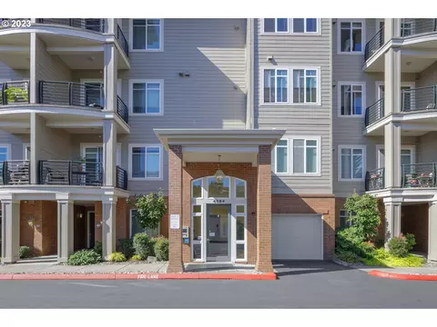 4884 NW Promenade Ter #203, Portland, OR 97229