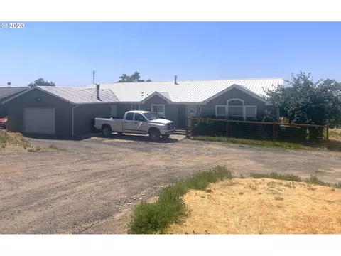 821 SE 6th St, Pendleton, OR 97801