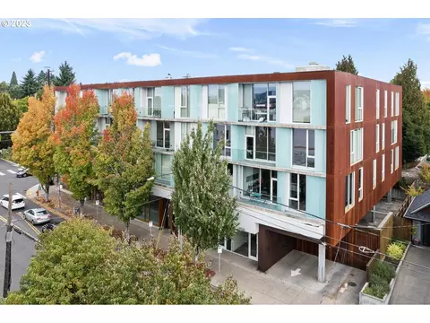 2530 SE 26th Ave #307, Portland, OR 97202