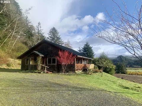 93346 Elk River Rd, Port Orford, OR 97465