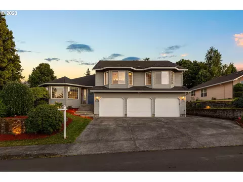 517 NW 90th St, Vancouver, WA 98660