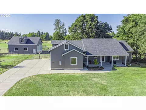 28093 Crossley Ln, Eugene, OR 97402