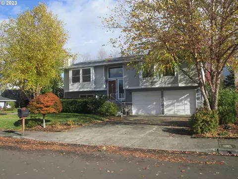 1942 SE 55th Ave, Hillsboro, OR 97123