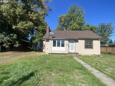 208 N Vernonia Rd, Saint Helens, OR 97051