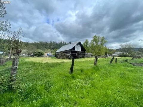0 NE Scofield Ave, Roseburg, OR 97470