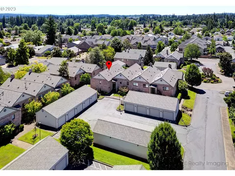 16398 SW 130th Ter #85, King City, OR 97224