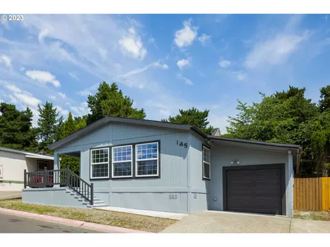 8300 NE Quatama St #145, Hillsboro, OR 97124