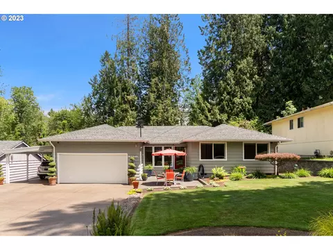 9760 SW 77th Ave, Portland, OR 97223