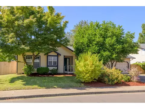 4050 Berrywood Dr, Eugene, OR 97404