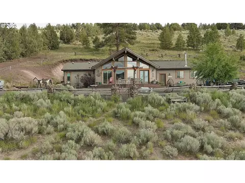 69533 Hwy 26, Prairie City, OR 97869