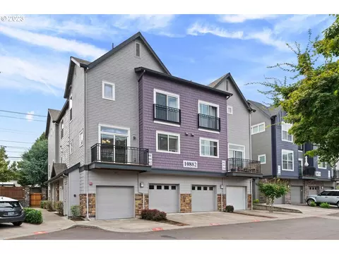 10882 NE Red Wing Way, Beaverton, OR 97006