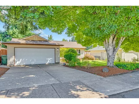 2069 Shiloh St, Salem, OR 97306