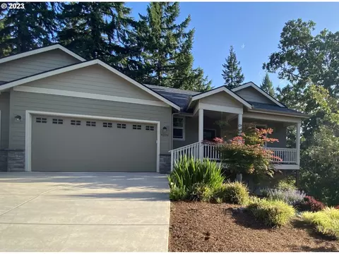 4234 Wendell Ln, Eugene, OR 97405
