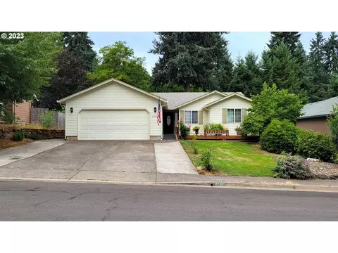 87966 9th St, Veneta, OR 97487