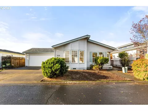 16500 SE 1st St #112, Vancouver, WA 98684