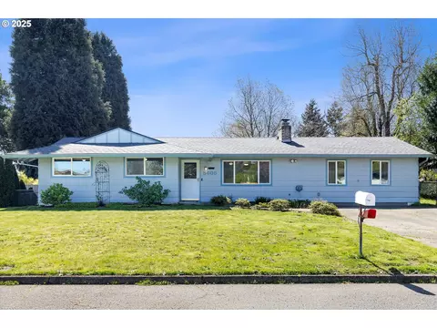 5605 NE 70th St, Vancouver, WA 98661