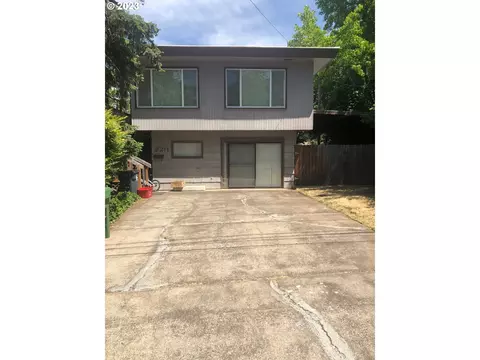 2211 Arthur St, Eugene, OR 97405