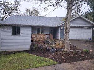 969 S 69th St, Springfield, OR 97478 photo 1