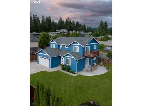 908 Falcon Ct, Hood River, OR 97031