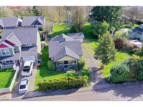 80 S 21st St, Saint Helens, OR 97051