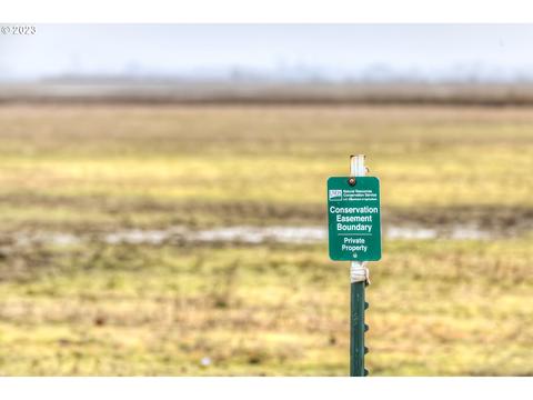 Hess Rd, Scio, OR 97374