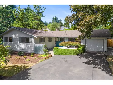 145 S Ridge Dr, Portland, OR 97219