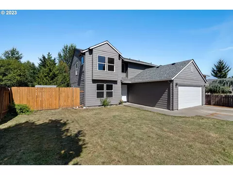 447 SE 66th Ct, Hillsboro, OR 97123