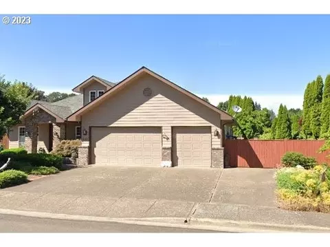 942 Fairway Pl, Springfield, OR 97477