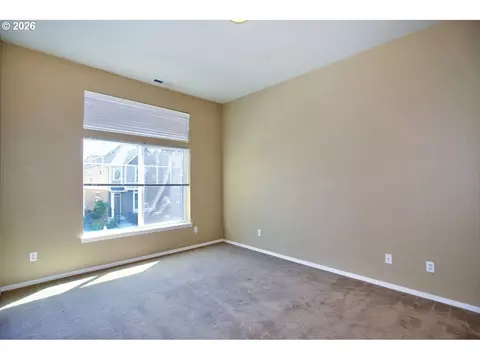 Bedroom - 1663 SW 172nd Ter, Beaverton, OR 97003 photo 1 of 7