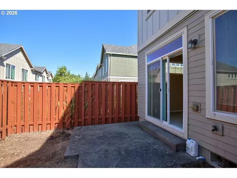 Exterior - 1663 SW 172nd Ter, Beaverton, OR 97003 photo 4 of 9