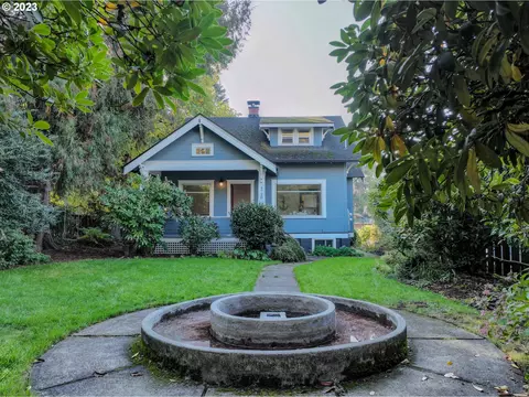 4720 SE Logus Rd, Milwaukie, OR 97222