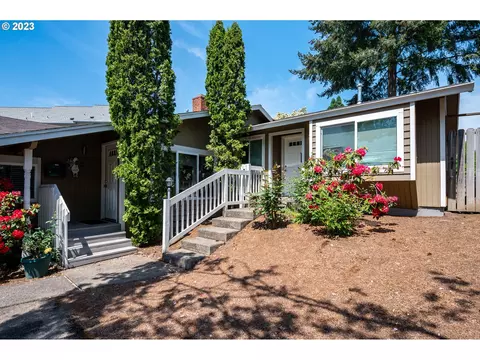 2411 SE Lake Rd, Milwaukie, OR 97222