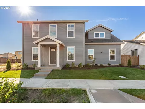 27419 SW Willow Creek Dr, Wilsonville, OR 97070