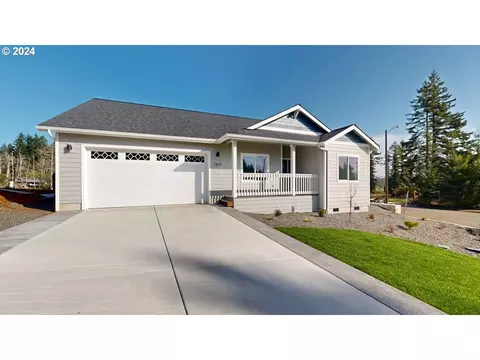 1317 Nautical Hts, Brookings, OR 97415
