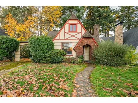 6037 N Michigan Ave, Portland, OR 97217