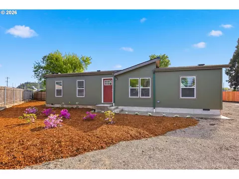 1551 A St, Springfield, OR 97477 photo 2