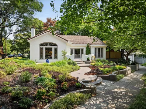 128 NE 43rd Ave, Portland, OR 97213