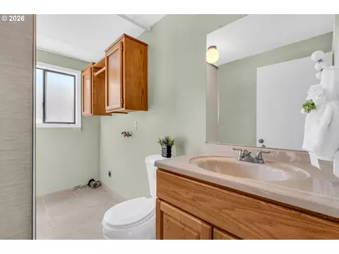 Other - 3010 NE Linden Ave, Gresham, OR 97030 photo 7 of 10
