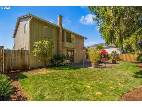 Exterior - 3010 NE Linden Ave, Gresham, OR 97030 photo 7 of 9