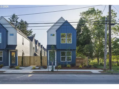 7043 SE 60th Ave, Portland, OR 97206