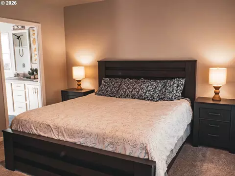 840 SE Mountain View Dr, Cascade Locks, OR 97014 photo 13