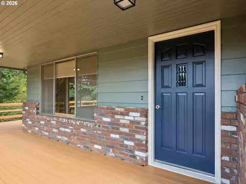 Exterior - 19955 SE Tillstrom Rd, Damascus, OR 97089 photo 2 of 11