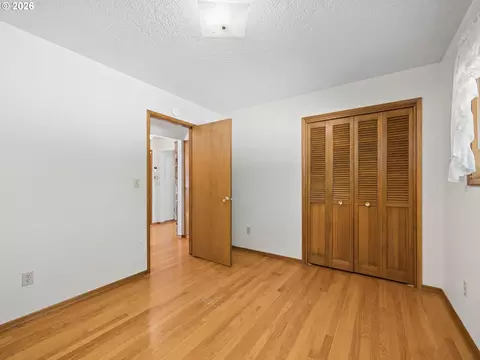 Bedroom - 19955 SE Tillstrom Rd, Damascus, OR 97089 photo 3 of 5