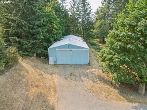 Exterior - 19955 SE Tillstrom Rd, Damascus, OR 97089 photo 1 of 11