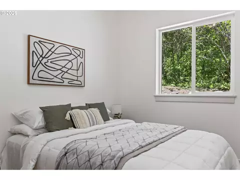 Bedroom - 112 Carson Creek Rd, Carson, WA 98610 photo 7 of 10
