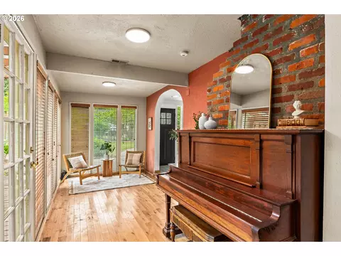 Other - 1755 E 43rd Ave, Eugene, OR 97405 photo 2 of 8
