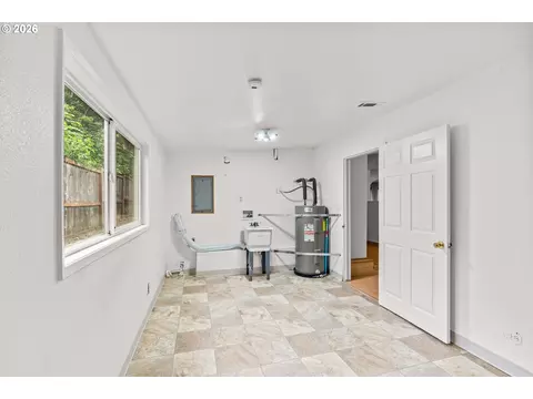 Other - 1755 E 43rd Ave, Eugene, OR 97405 photo 4 of 8