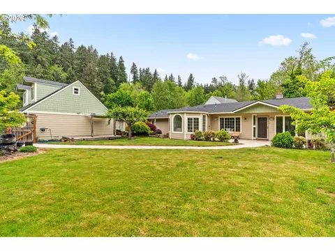 1755 E 43rd Ave, Eugene, OR 97405